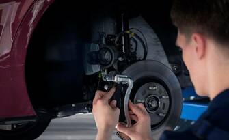 Слесарные работы Hyundai